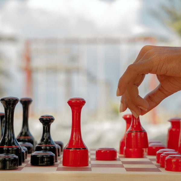 Dhivehi Raazuvaa lacquered   Red & Black with Board - Image 2